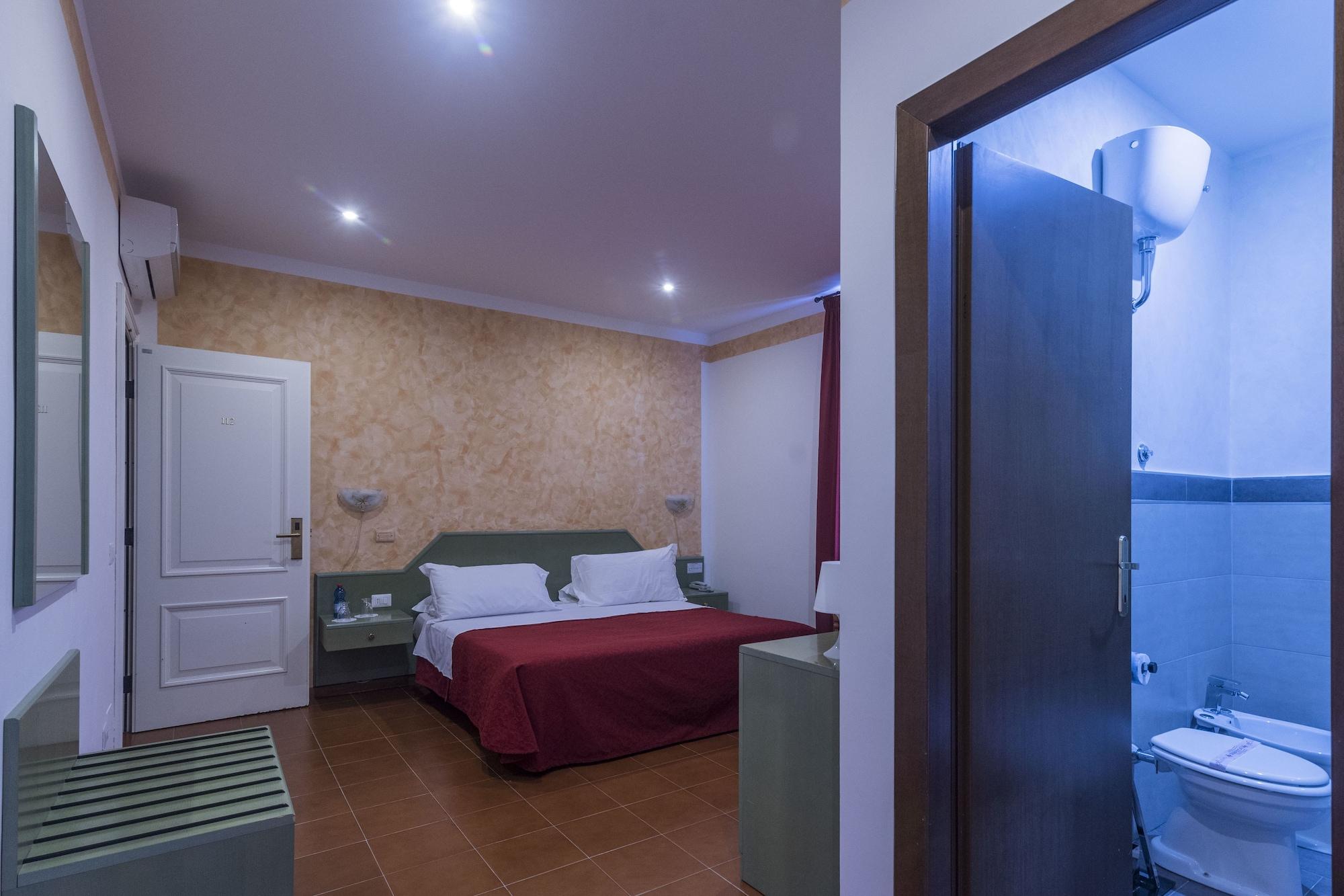 Hotel Villa Del Cardinale Norma Zewnętrze zdjęcie