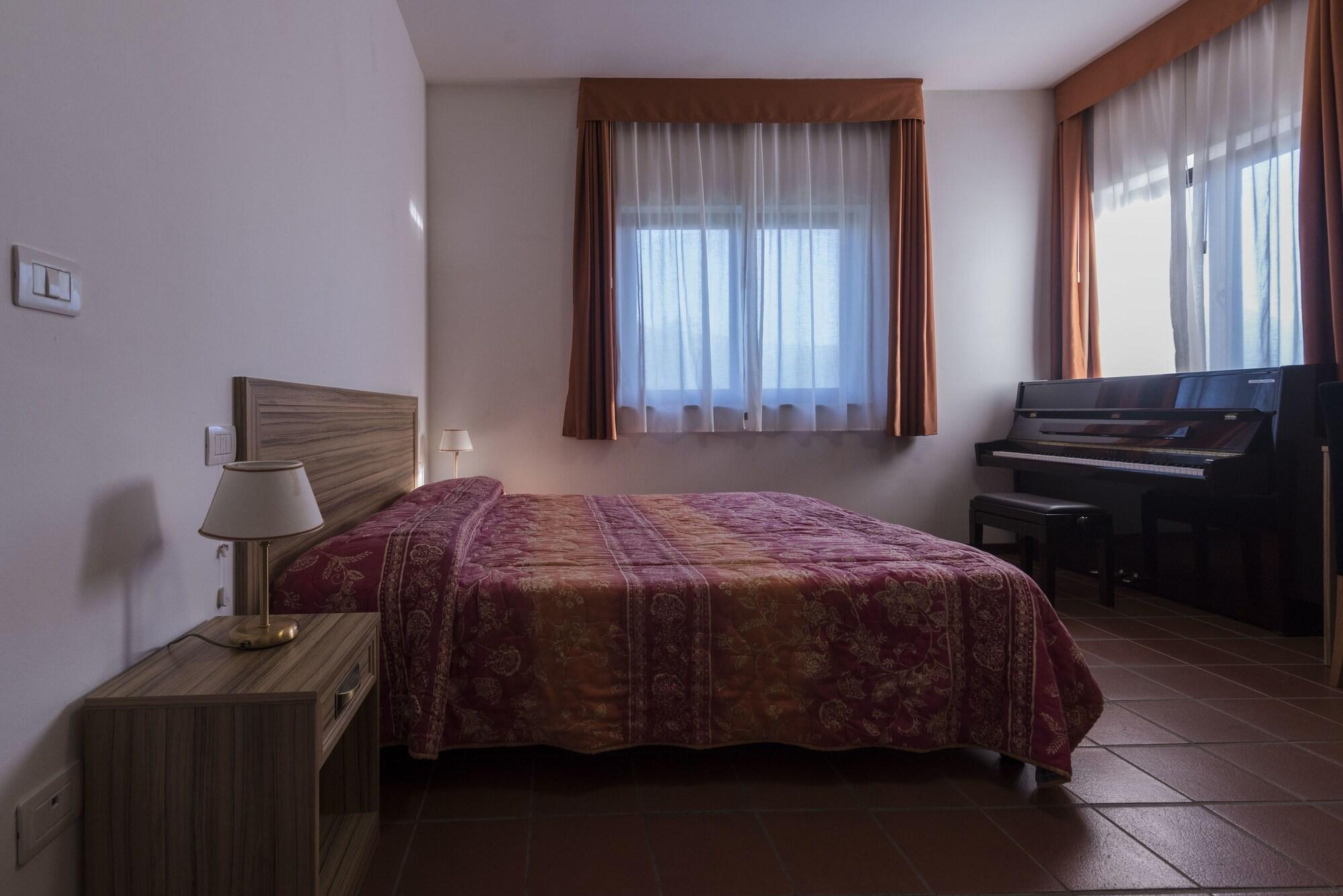 Hotel Villa Del Cardinale Norma Zewnętrze zdjęcie