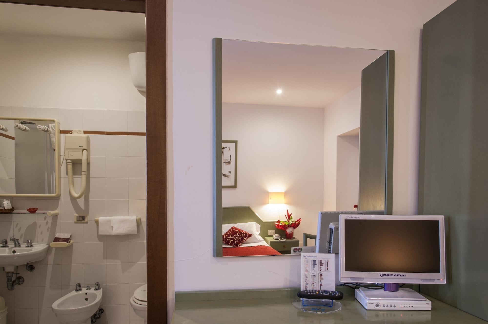 Hotel Villa Del Cardinale Norma Zewnętrze zdjęcie
