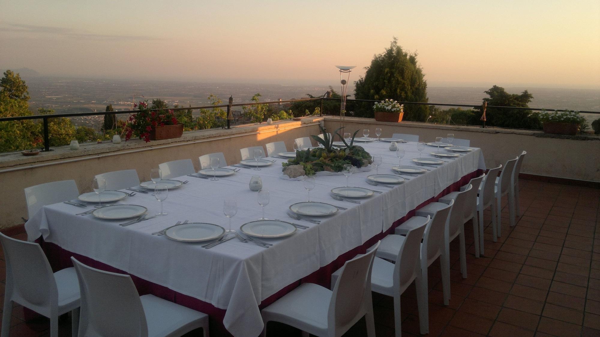 Hotel Villa Del Cardinale Norma Zewnętrze zdjęcie