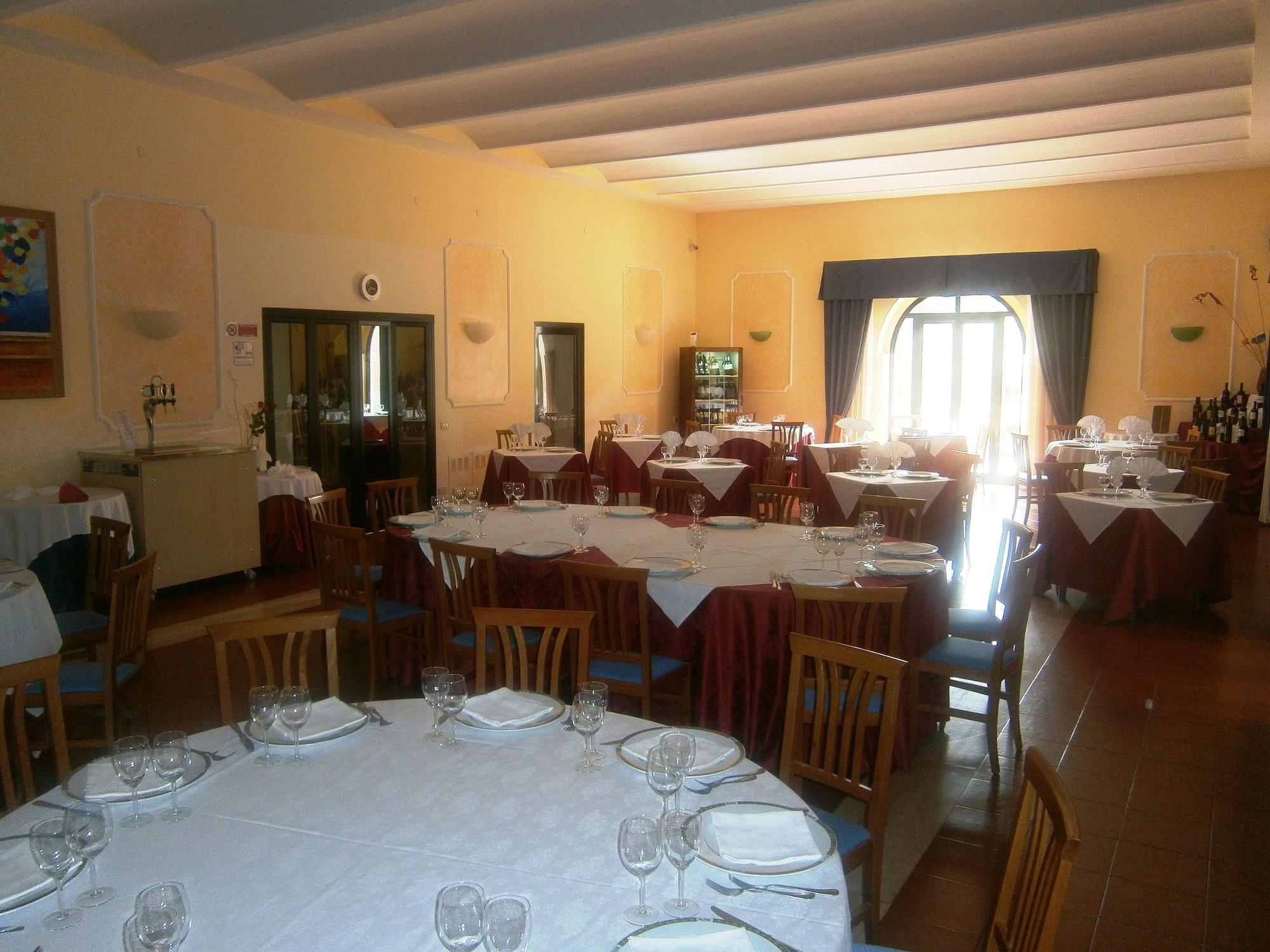 Hotel Villa Del Cardinale Norma Zewnętrze zdjęcie